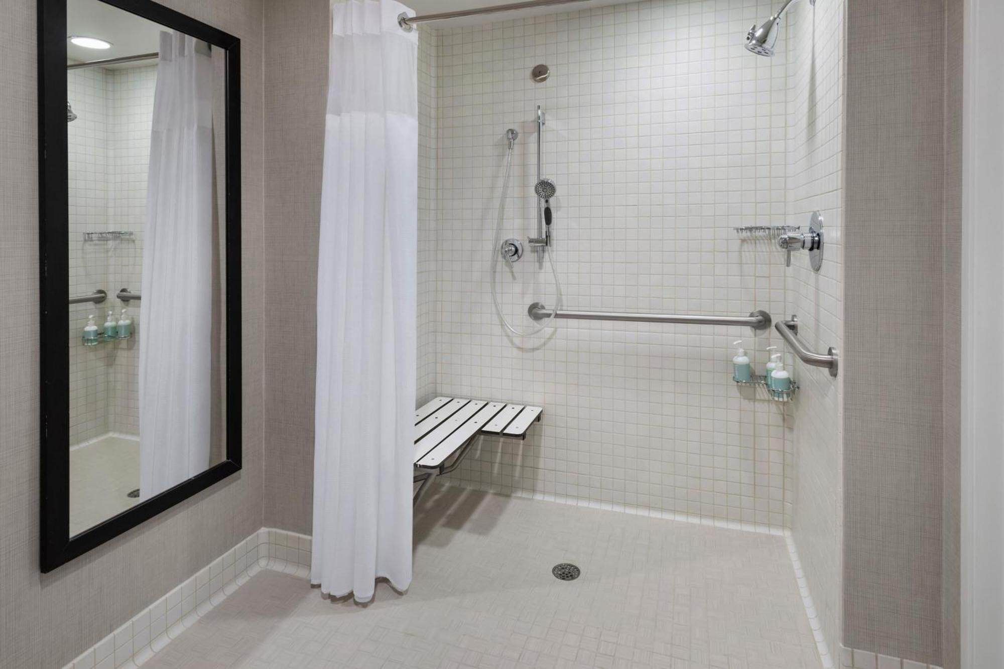 Residence Inn By Marriott Fairfax City מראה חיצוני תמונה