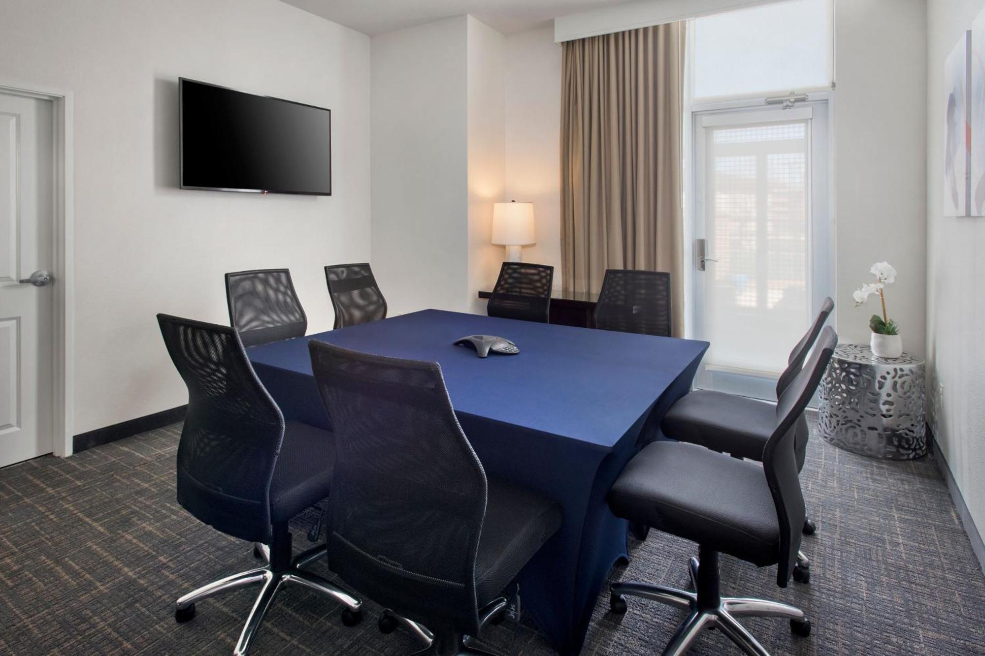 Residence Inn By Marriott Fairfax City מראה חיצוני תמונה